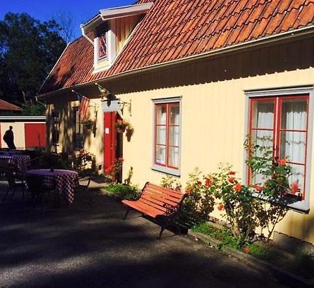 Hunnebostrands Vandrarhem Gammelgarden Bagian luar foto